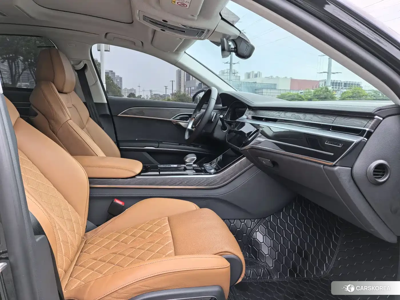 Audi A8 id 4583893 из Китая 14