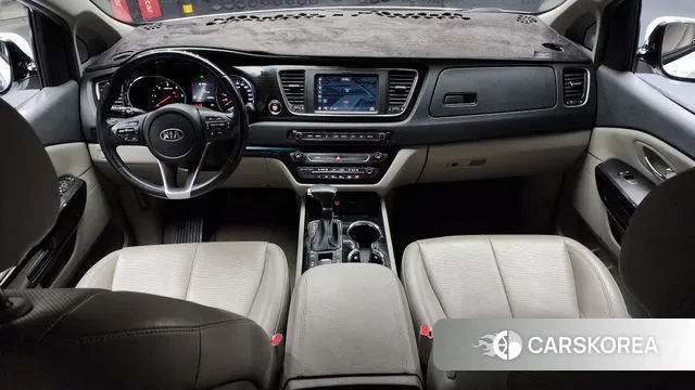 Kia The New Carnival id 3403146 из Кореи 17