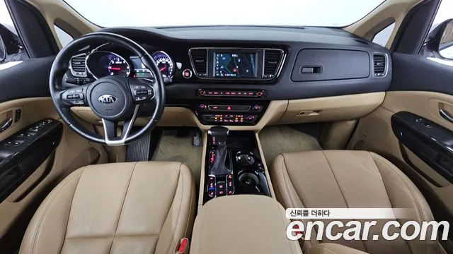 Kia The New Carnival id 2850649 из Кореи 17