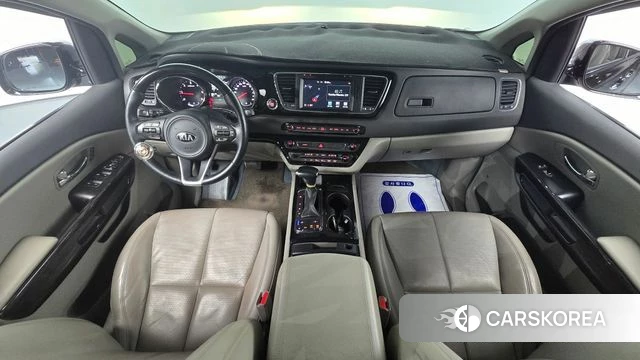 Kia All New Carnival id 4552116 из Кореи 17