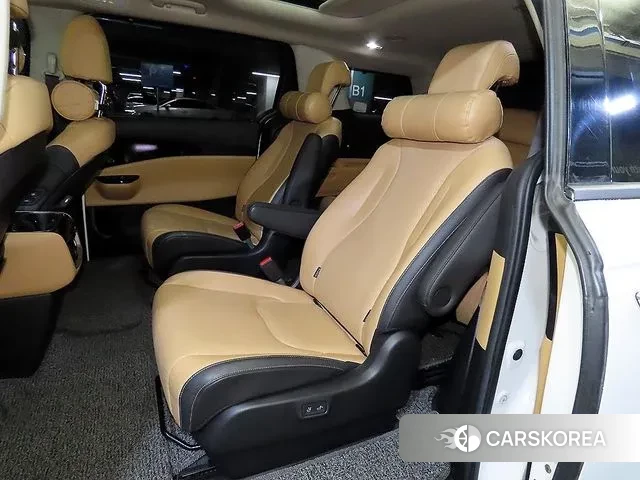 Kia Carnival 4th generation id 3681409 из Кореи 17