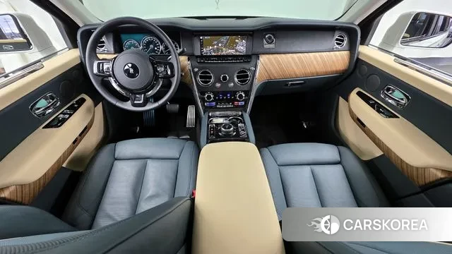 Rolls-Royce Cullinan id 3246752 из Кореи 17