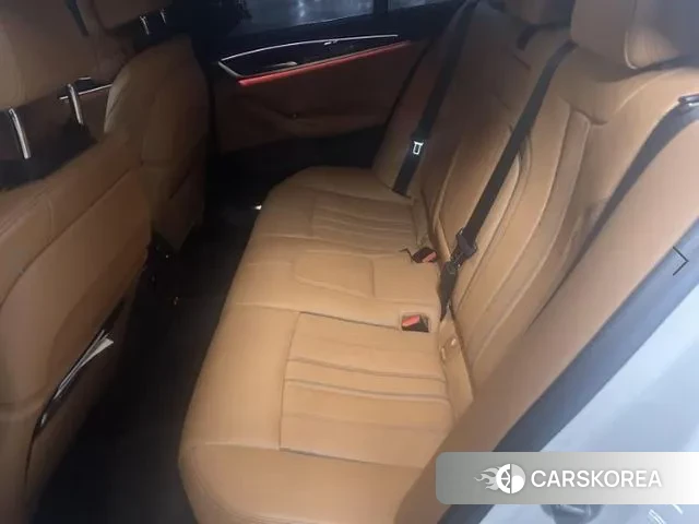 BMW 5 Series (G30) id 3008167 из Кореи 12