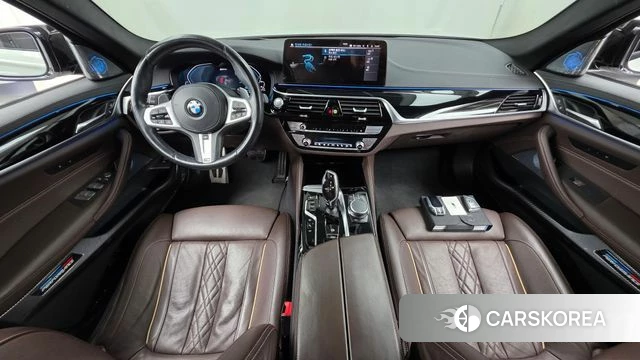 BMW 5 Series (G30) id 4676766 из Кореи 32