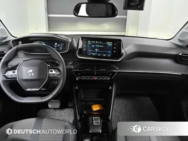 Peugeot e-208 second Generation id 3104857 из Кореи 17