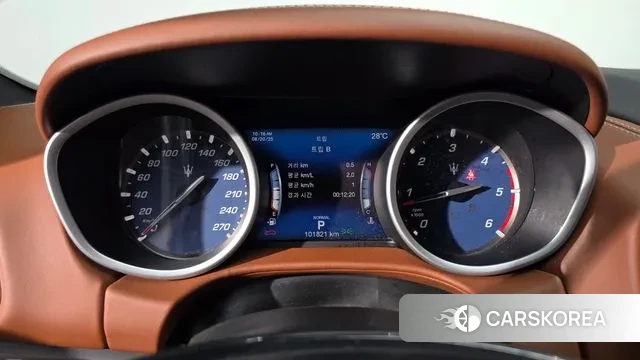 Maserati Ghibli id 3055141 из Кореи 17