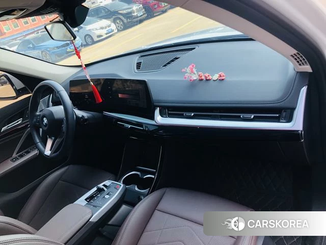 BMW X1 id 4299618 из Китая 16
