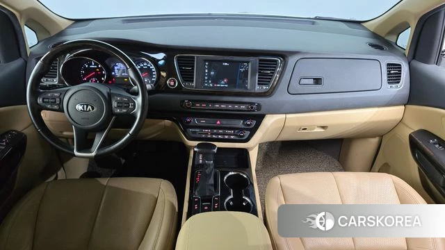 Kia The New Carnival id 3955442 из Кореи 17