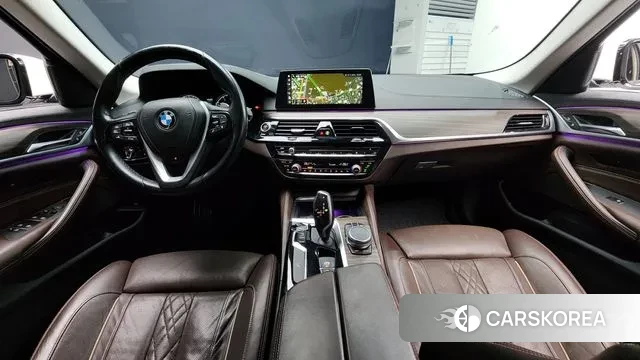 BMW 5 Series (G30) id 3593319 из Кореи 17