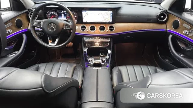Mercedes-Benz E-Class W213 id 3009350 из Кореи 17