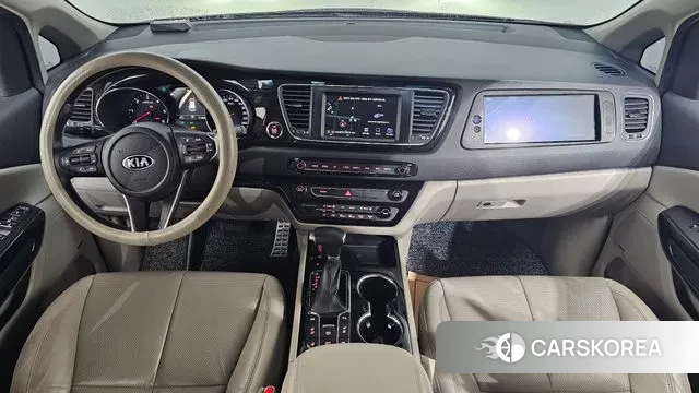 Kia The New Carnival id 3197958 из Кореи 17