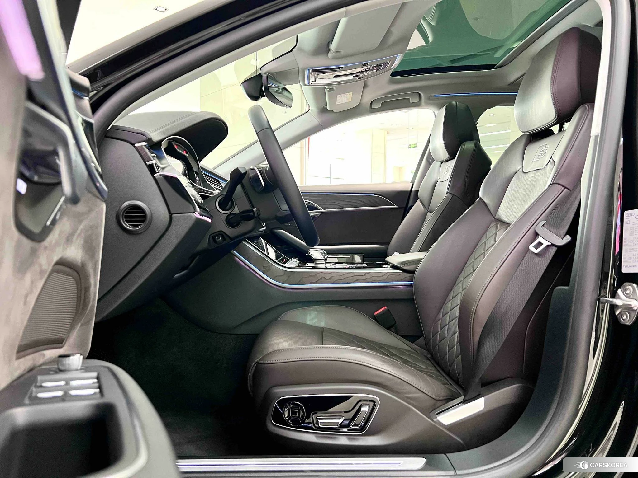 Audi A8 id 4421063 из Китая 7