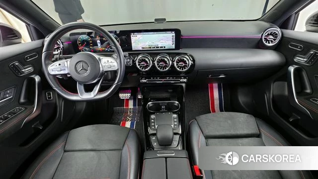 Mercedes-Benz A-Class W177 id 3827945 из Кореи 17