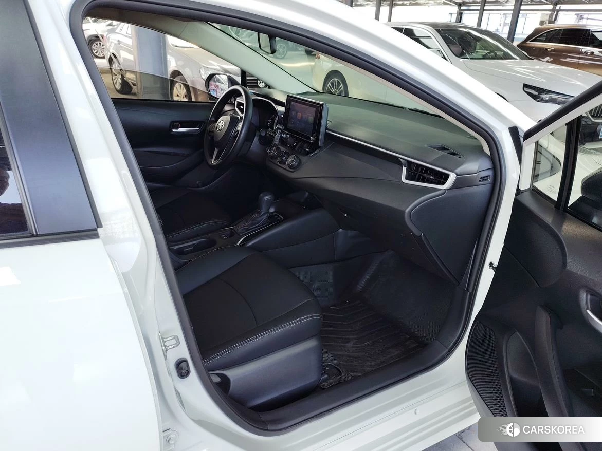 Toyota Corolla id 4455601 из Китая 7