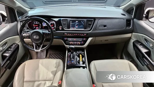 Kia All New Carnival id 3055803 из Кореи 17