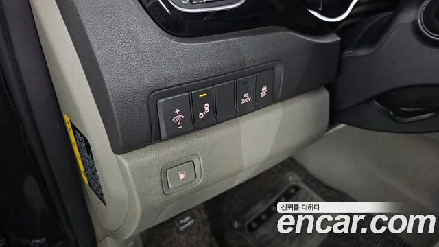 Kia All New Carnival id 2766177 из Кореи 17