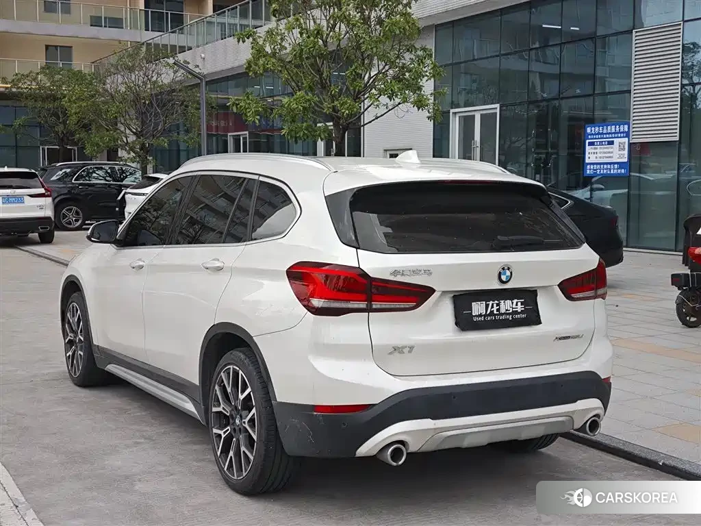 BMW X1 id 4680777 из Китая 7