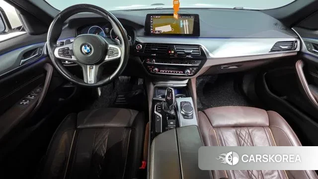 BMW 5 Series (G30) id 3489473 из Кореи 17