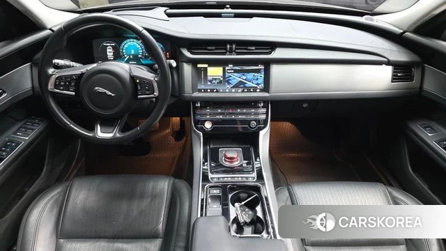 Jaguar XF (X260) id 4525968 из Кореи 33