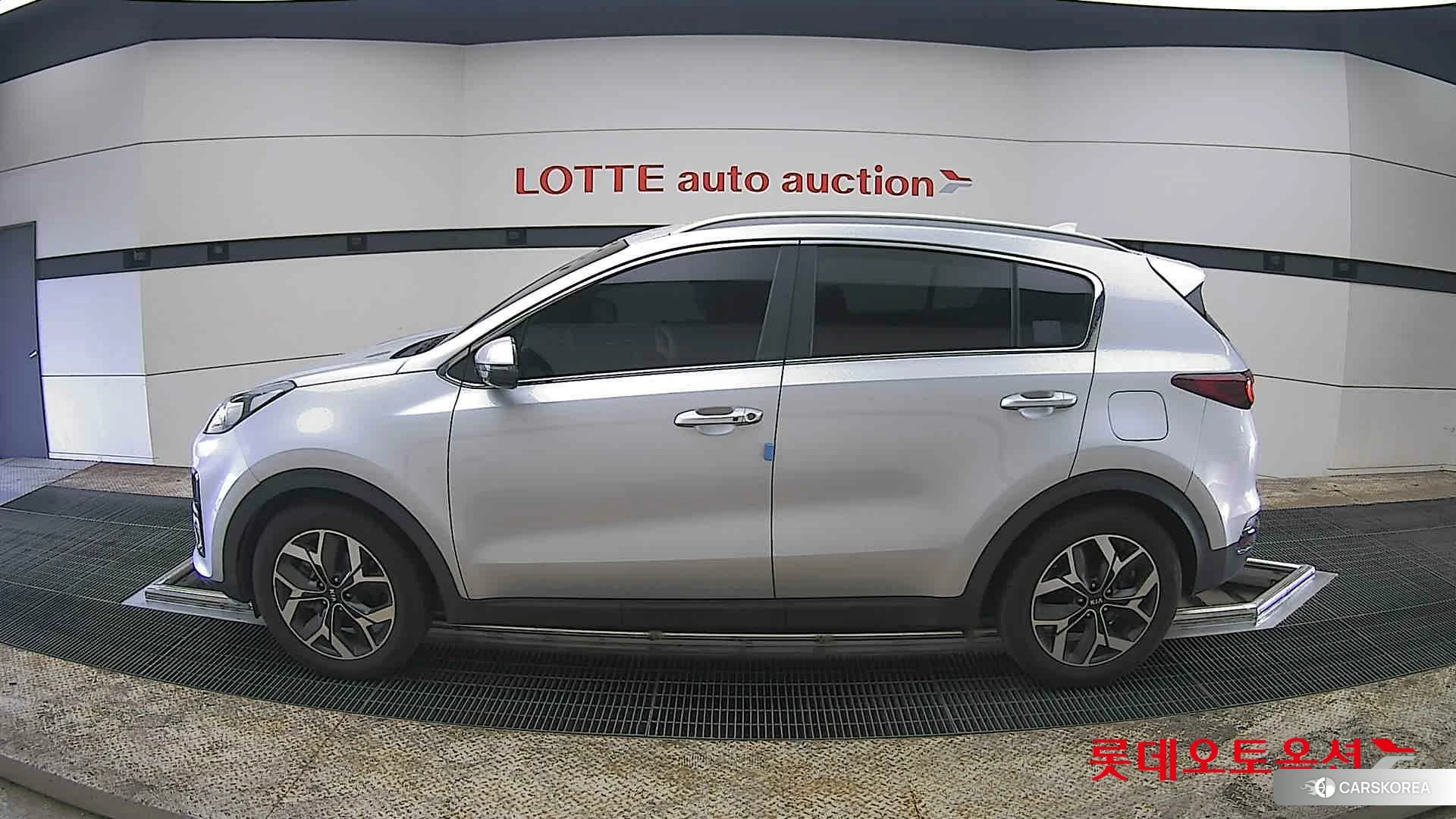 Kia Sportage id 3869419 из Кореи 33