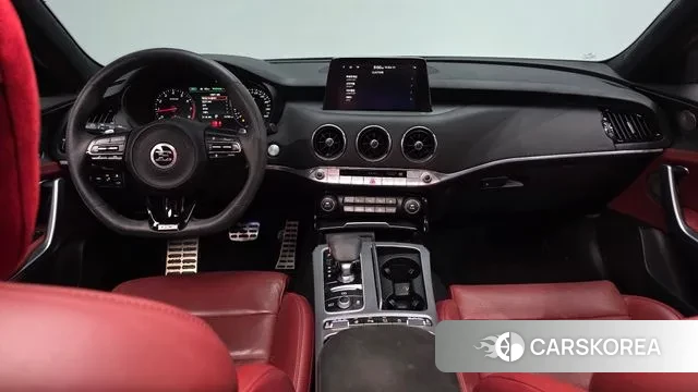 Kia Stinger id 3552444 из Кореи 17