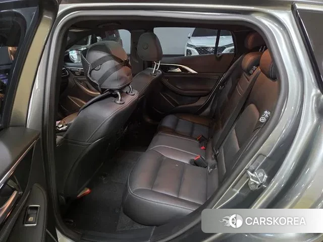 Infiniti Q30 id 3269940 из Кореи 17