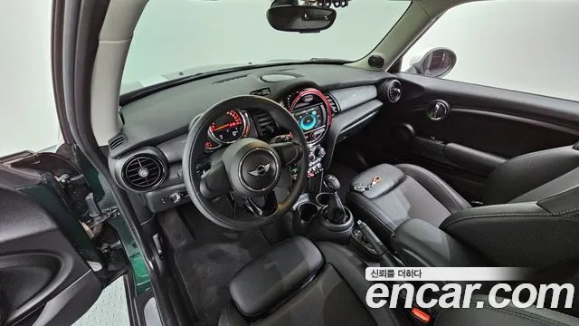 Mini Cooper id 2357395 из Кореи 17