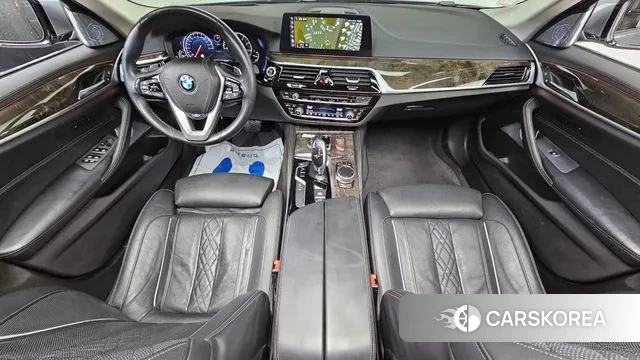 BMW 5 Series (G30) id 3505245 из Кореи 17