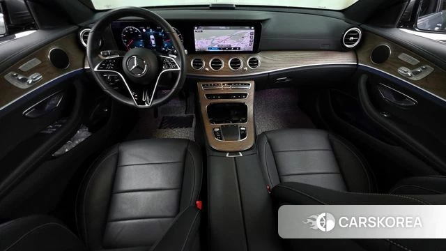 Mercedes-Benz E-Class W213 id 4231916 из Кореи 29