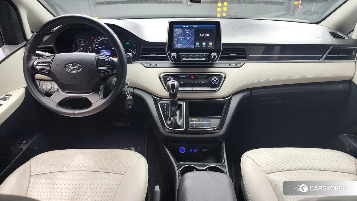 Hyundai The New Grand Starex id 1447328 из Кореи 17