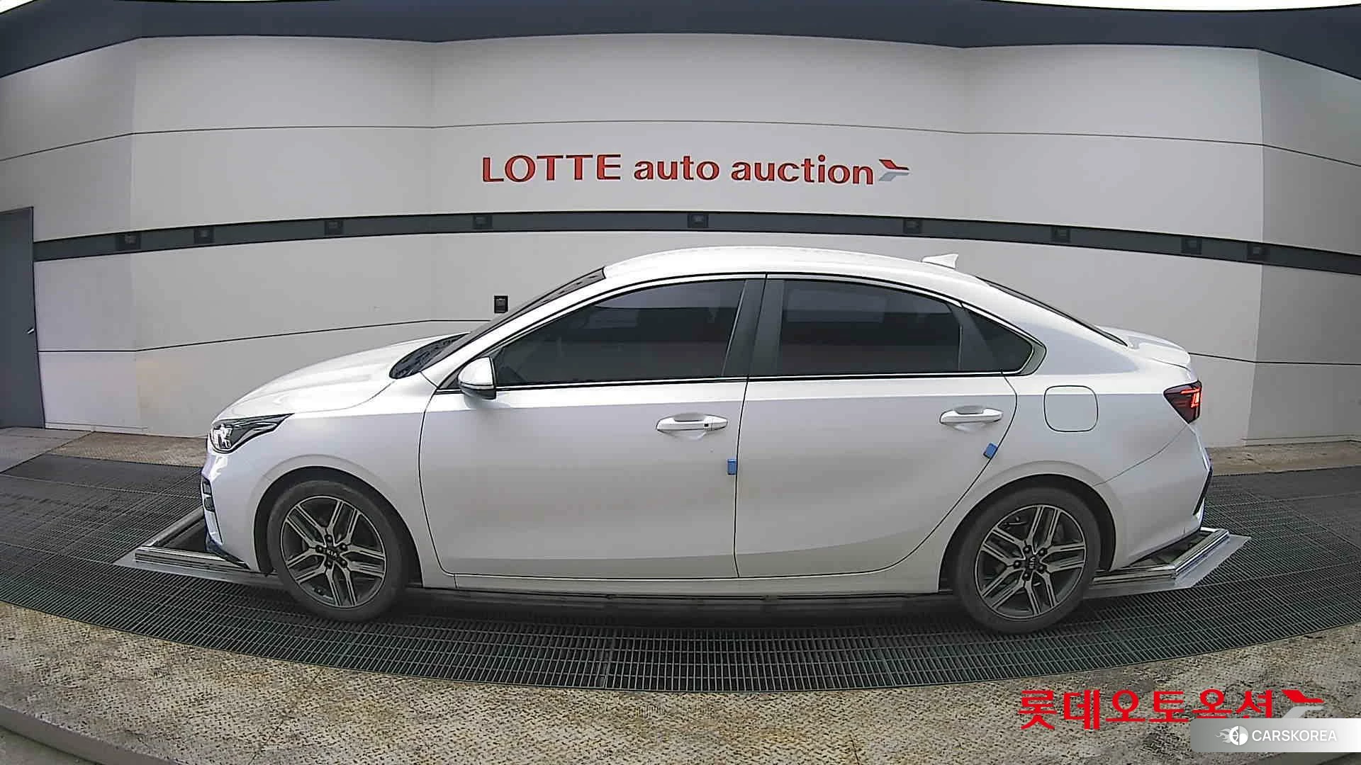 Kia K3 id 3869414 из Кореи 35