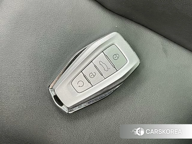 Geely Automobile Binyue id 4213413 из Китая 25