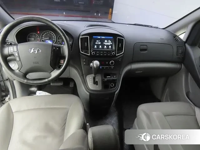 Hyundai The New Grand Starex id 3621975 из Кореи 17