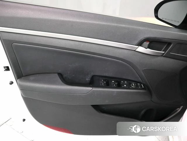 Hyundai The New Avante AD id 4563034 из Кореи 17