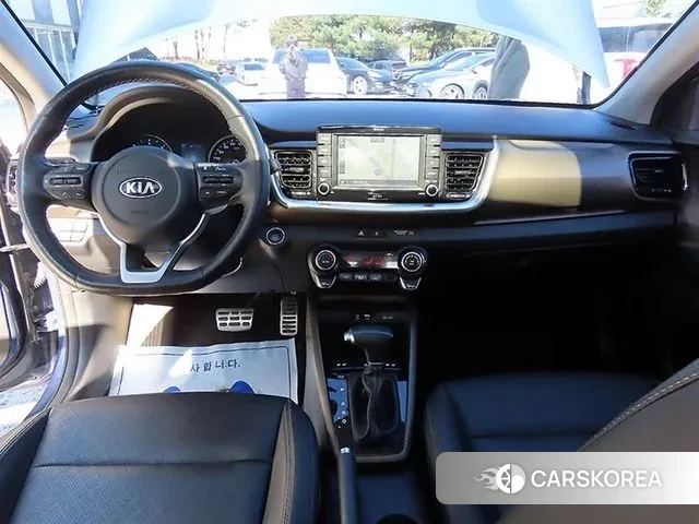 Kia Stonic id 3339415 из Кореи 17