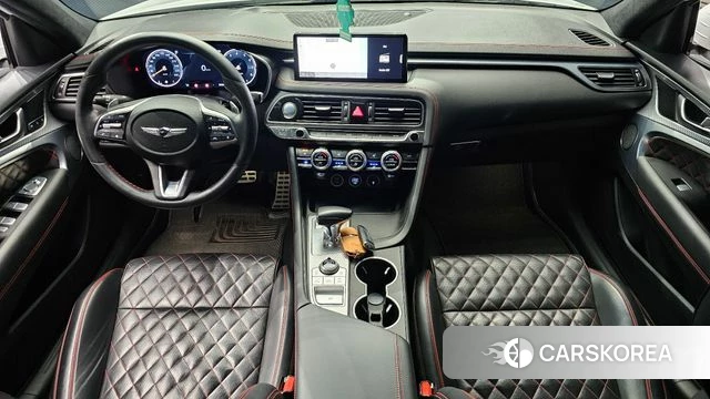 Genesis The New G70 id 3819909 из Кореи 17