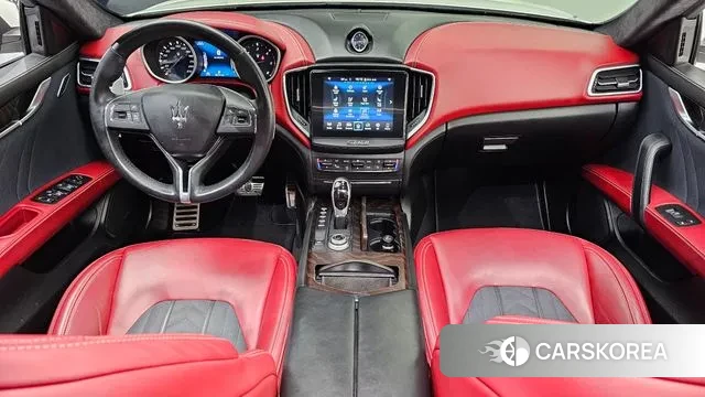 Maserati Ghibli id 3134605 из Кореи 17