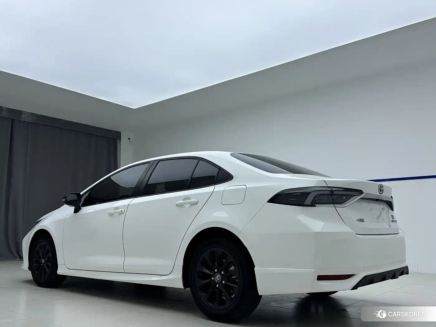 Toyota Corolla id 4589130 из Китая 18