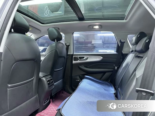 Roewe eRX5 id 4219586 из Китая 8