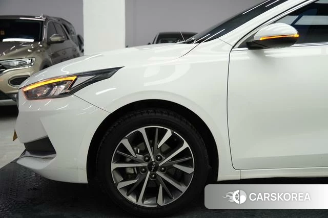 Kia K3 id 4263217 из Китая 18