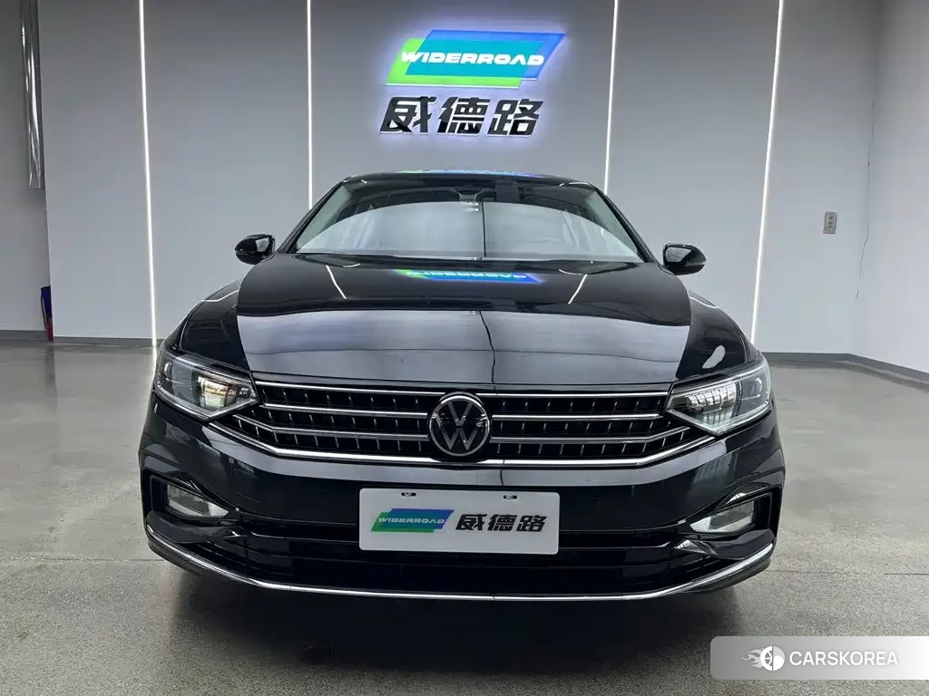 Volkswagen Magotan id 4680442 из Китая 29