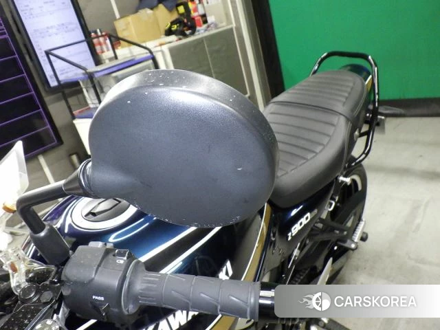 Kawasaki Z900RS id 3949258 из Японии 32