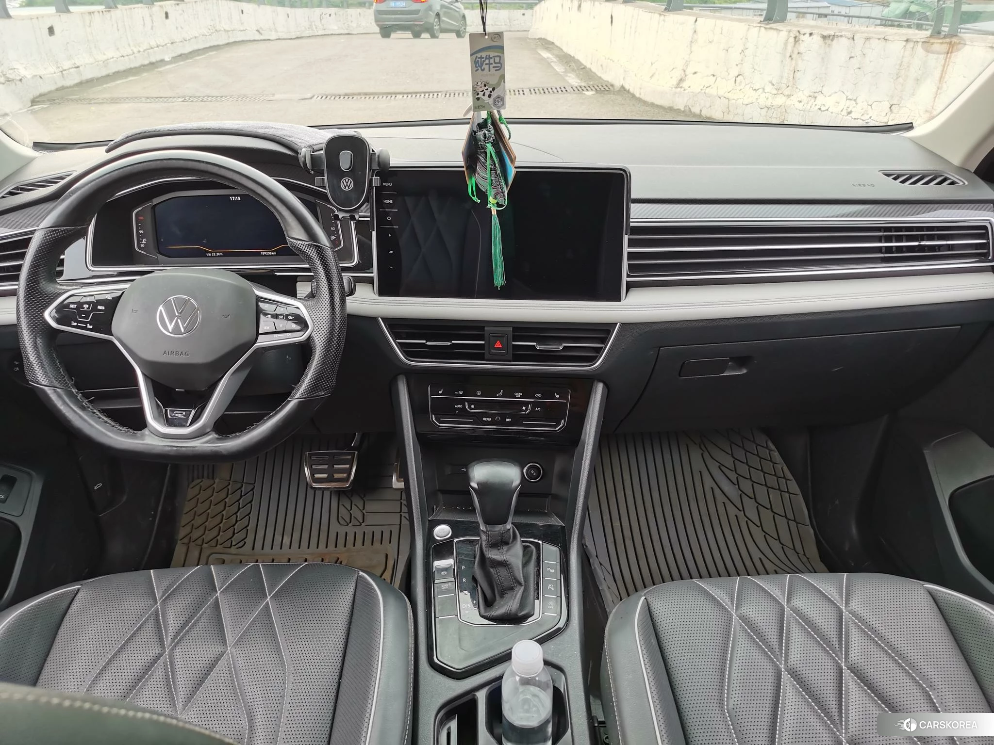 Volkswagen Tiguan L id 4467856 из Китая 7