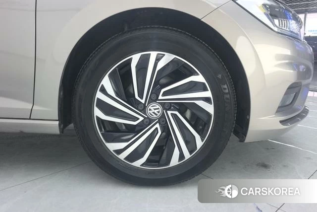 Volkswagen Sagitar id 4212763 из Китая 14