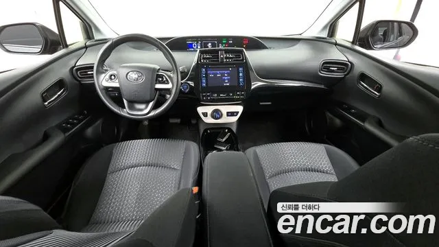 Toyota Prius 4th Generation id 2695047 из Кореи 17