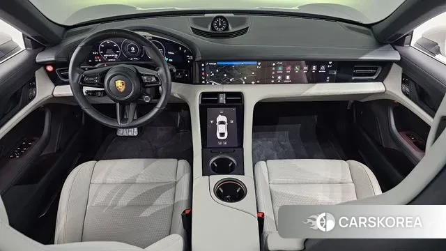 Porsche Taycan id 3488575 из Кореи 17