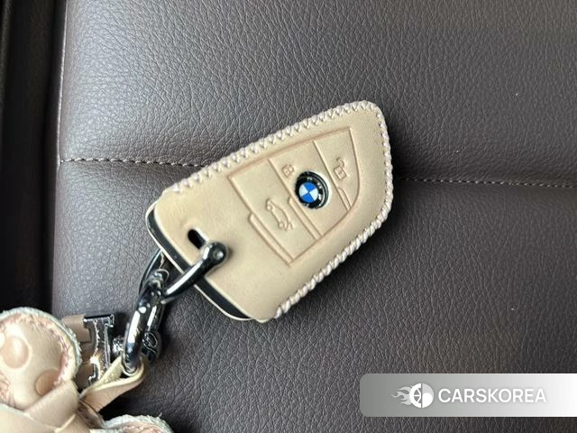 BMW X1 id 4263015 из Китая 17