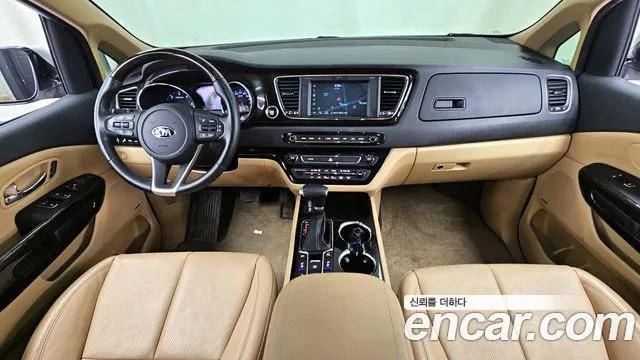 Kia The New Carnival id 2754955 из Кореи 17