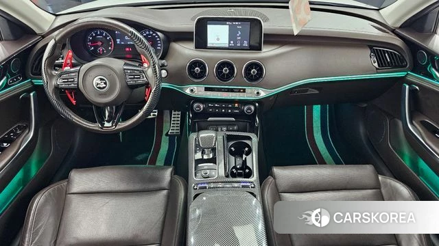 Kia Stinger id 3955895 из Кореи 17