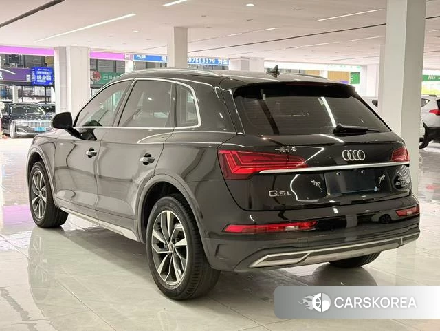 Audi Q5L id 4262618 из Китая 7